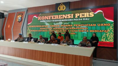 Tangkap Bandar Narkoba Jaringan Internasional, Kapolda Riau Miskinkan Bandar, Sita Aset dan Uang Tunai 15,26 Miliar