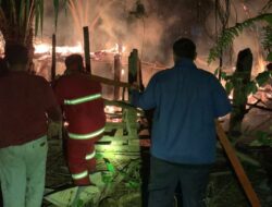 Kebakaran di Kuansing, Puluhan Ternak Kambing dan Ayam Ludes Terbakar