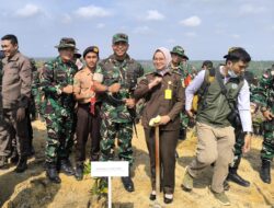 Reforestasi Tahap I TNTN Dimulai, Danrem 031/WB Brigjen TNI Dr. Agustatius Sitepu, S.Sos.,M.Si.,M.Han Tegaskan Dukungan TNI untuk Pemulihan Ekosistem