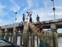 Kodam XIX Tuanku Tambusai Tuntaskan Distribusi 109 Komponen Jembatan Armco ke Kepulauan Meranti Hingga Tengah Malam