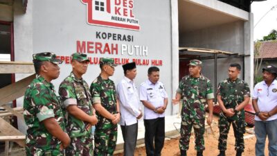 Danrem 031/WB Tinjau Pembangunan KDKMP di Rohil, Tekankan Penyelesaian Tepat Waktu Sesuai Rencana