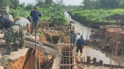Kodam XIX/Tuanku Tambusai Percepat Pembangunan Jembatan Armco di Bintan, TNI dan Warga Kerja Tanpa Henti