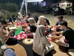 Semarak Kemerdekaan, Pemuda RT 036 Sei Arang dan Mahasiswa KKN 146 UMRI Membuat Susunan Bendera Merah Putih
