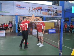 Digelar Dua Hari, Turnamen Badminton IKTS CUP XVI Pekanbaru Berlangsung Sengit dan Sportif