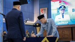 Agung Nugroho Lantik 4 Pejabat Eselon II dan 13 ASN Fungsional di Pemko Pekanbaru
